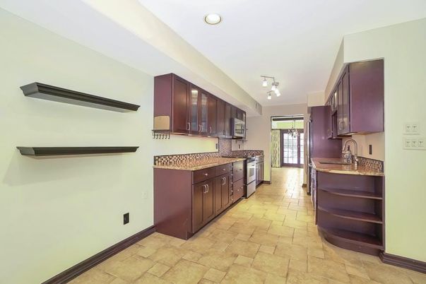 Interior, Kitchen, Recessed Lighting
