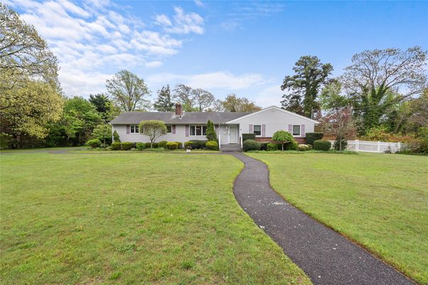 Backyard, Exterior, Facade, Ranch