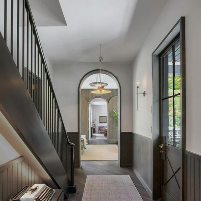 Interior, Pendant Lights, Wood Texture Flooring