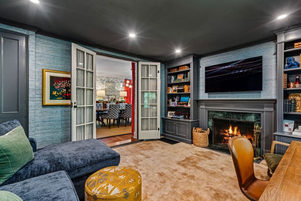 Fireplace, Interior, Living room, Recessed Lighting