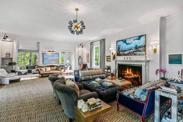 Fireplace, Interior, Living room, Pendant Lights