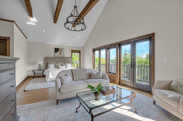 Bedroom, Interior, Living room, Pendant Lights, Recessed Lighting, Wooden Beams, Wood Texture Flooring