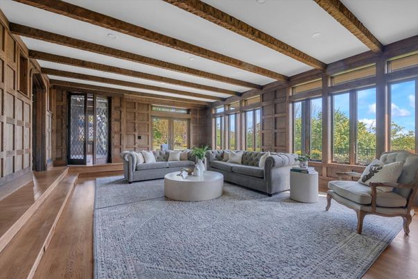 Interior, Living room, Recessed Lighting, Wooden Beams, Wood Texture Flooring