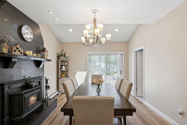 Chandelier, Dining room, Fireplace, Interior, Recessed Lighting, Wood Texture Flooring