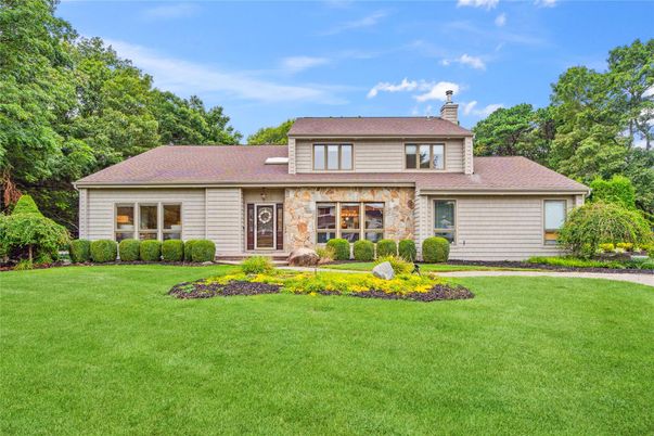 Attached, Backyard, Exterior, Facade, Split Level