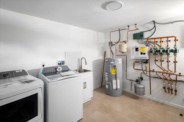Interior, Washer