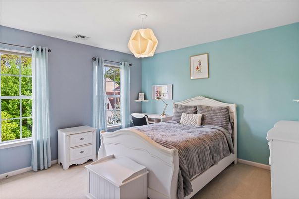 Bedroom, Interior, Pendant Lights
