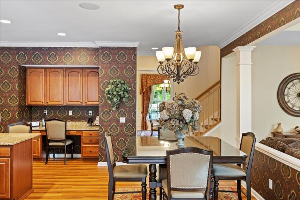 Chandelier, Dining room, Interior, Recessed Lighting, Wood Texture Flooring