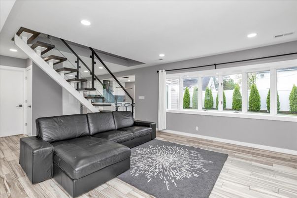 Interior, Living room, Recessed Lighting, Wood Texture Flooring