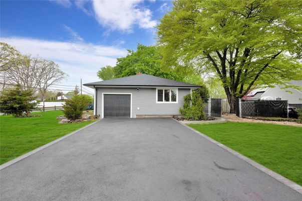 Backyard, Detached Garage, Exterior