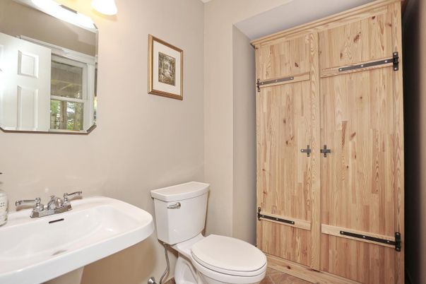 Bathroom, Interior