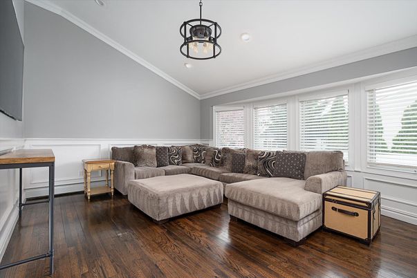 Interior, Living room, Pendant Lights, Wood Texture Flooring