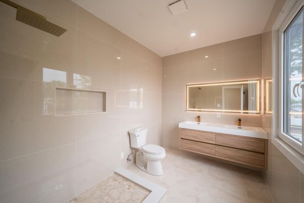 Bathroom, Interior, Recessed Lighting