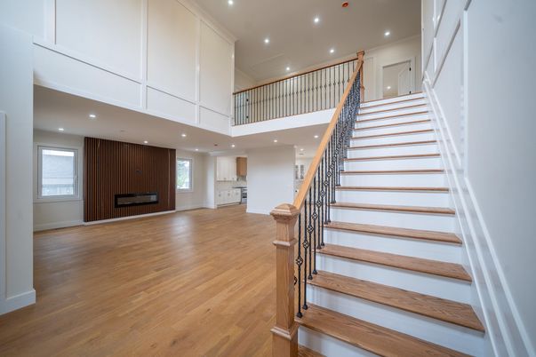 Interior, Recessed Lighting, Wood Texture Flooring
