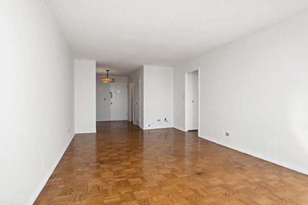 Empty room, Interior, Pendant Lights, Wood Texture Flooring
