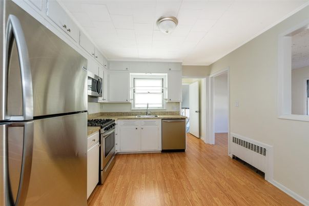 Interior, Kitchen, Stainless Steel Appliances, Wood Texture Flooring