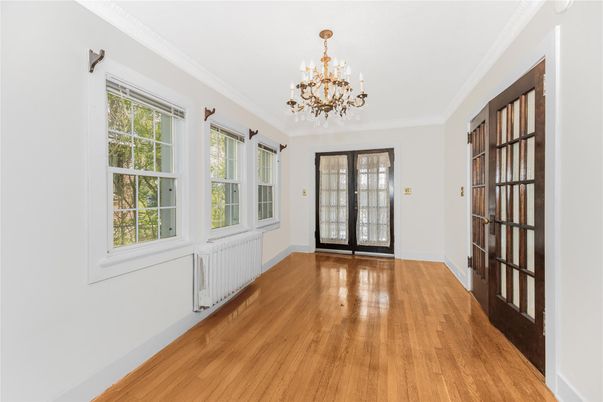 Chandelier, Empty room, Interior, Wood Texture Flooring