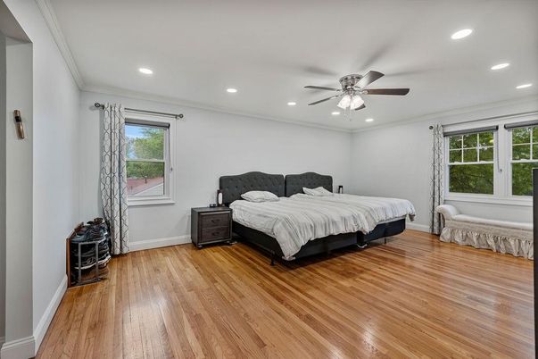 Bedroom, Interior, Recessed Lighting, Wood Texture Flooring