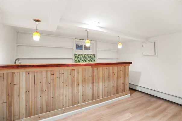 Interior, Pendant Lights, Wood Texture Flooring