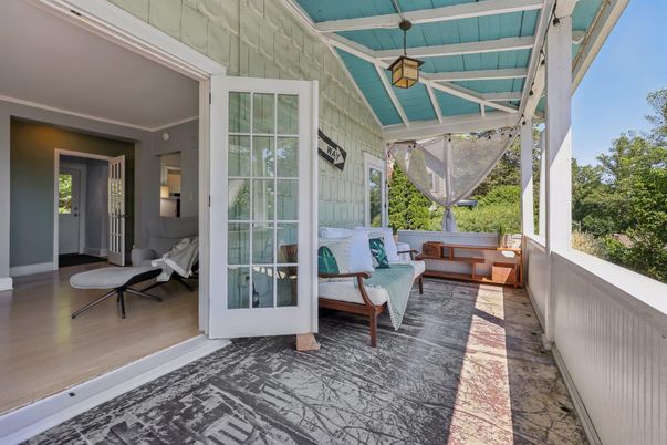 Interior, Living room, Sun Room, Wood Texture Flooring