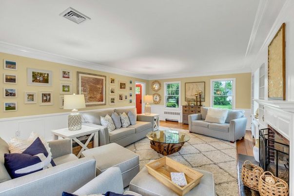 Fireplace, Interior, Living room