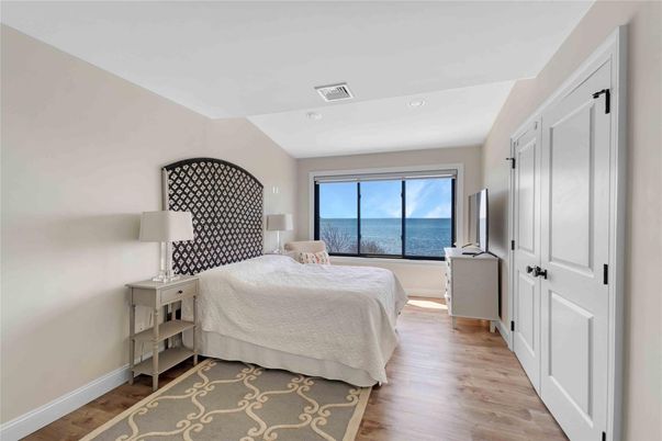 Bedroom, Interior, Water, Wood Texture Flooring
