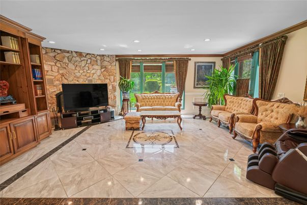 Interior, Living room, Recessed Lighting, Stone Walls