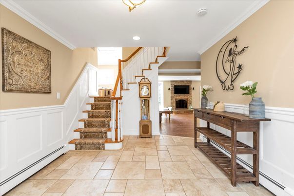 Fireplace, Interior, Recessed Lighting