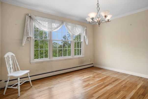 Chandelier, Empty room, Interior, Wood Texture Flooring