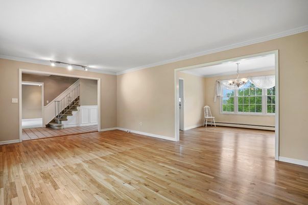 Chandelier, Empty room, Interior, Wood Texture Flooring