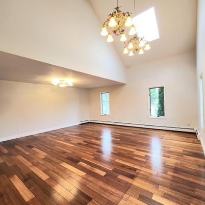 Chandelier, Empty room, Interior, Wood Texture Flooring