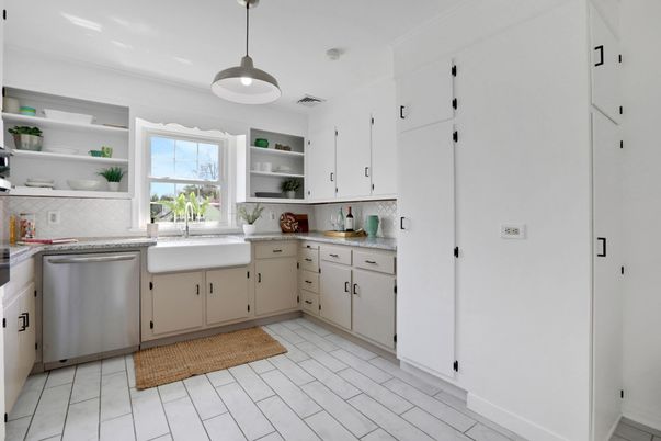 Interior, Kitchen, Pendant Lights