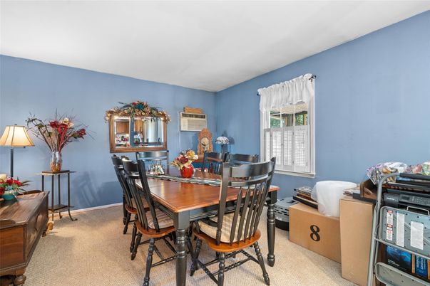 Dining room, Interior