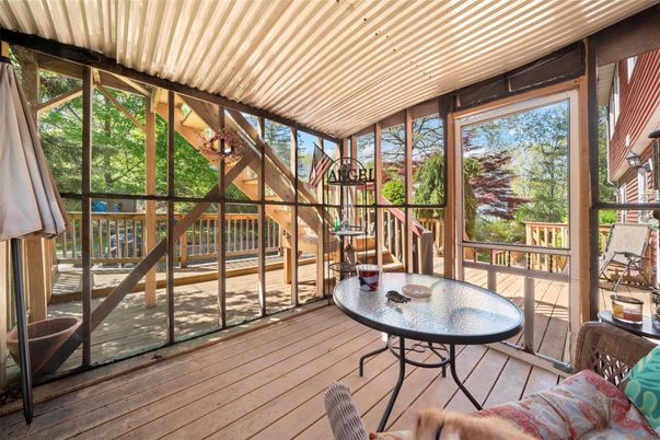 Interior, Sun Room, Wood Texture Flooring