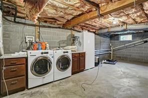 Garage, Interior, Stone Walls, Washer, Wooden Beams