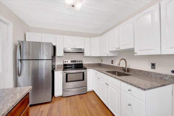 Interior, Kitchen, Stainless Steel Appliances, Wood Texture Flooring