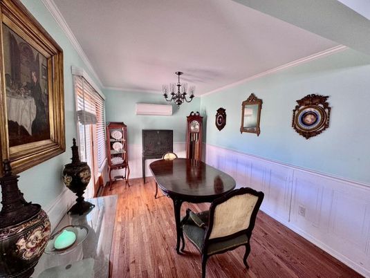 Chandelier, Dining room, Interior, Wood Texture Flooring