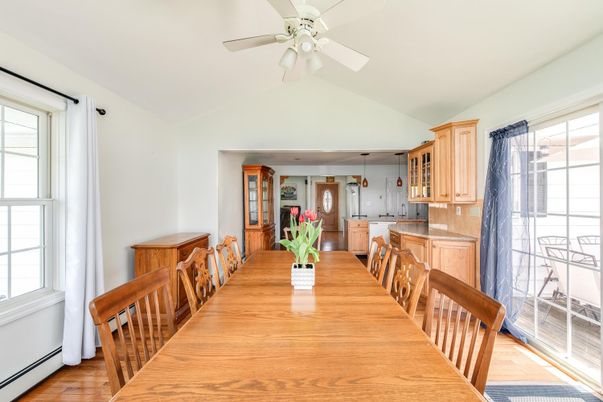 Dining room, Interior, Wood Texture Flooring