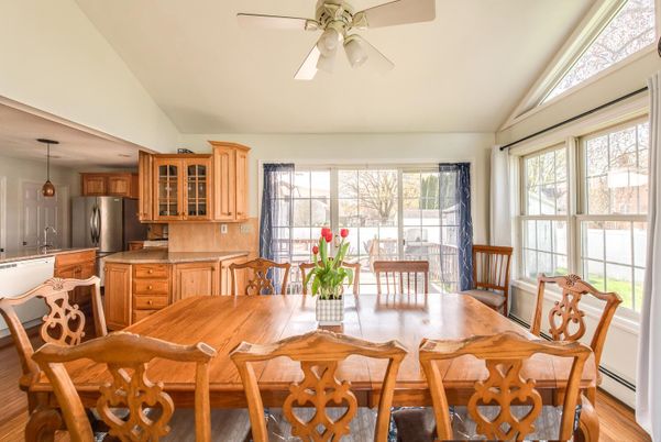 Dining room, Interior, Kitchen, Pendant Lights, Stainless Steel Appliances, Wood Texture Flooring