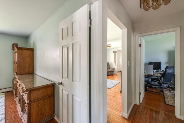 Bedroom, Home Office, Interior, Wood Texture Flooring