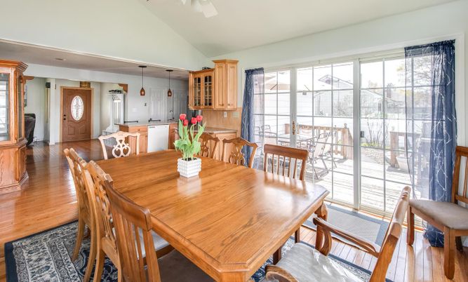 Dining room, Interior, Kitchen, Pendant Lights, Wood Texture Flooring
