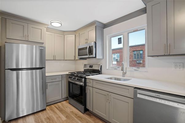 Interior, Kitchen, Stainless Steel Appliances, Wood Texture Flooring