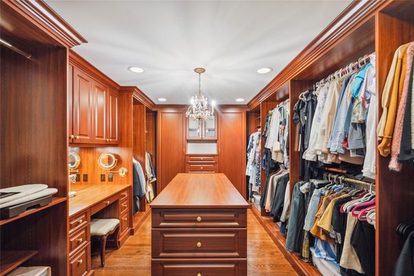 Chandelier, Interior, Recessed Lighting, Walk-in Closets, Wood Texture Flooring