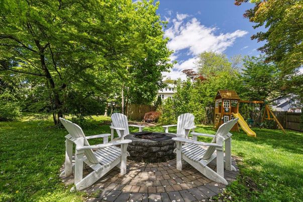 Backyard, Exterior, Playground