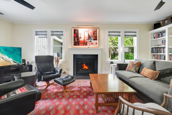 Fireplace, Interior, Living room