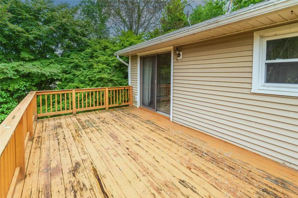 Exterior, Wood Texture Flooring