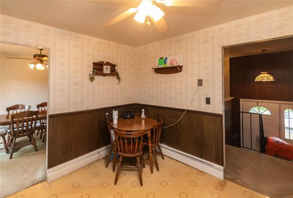 Dining room, Interior