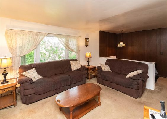 Interior, Living room, Pendant Lights
