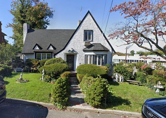 Exterior, Facade, Tudor Revival