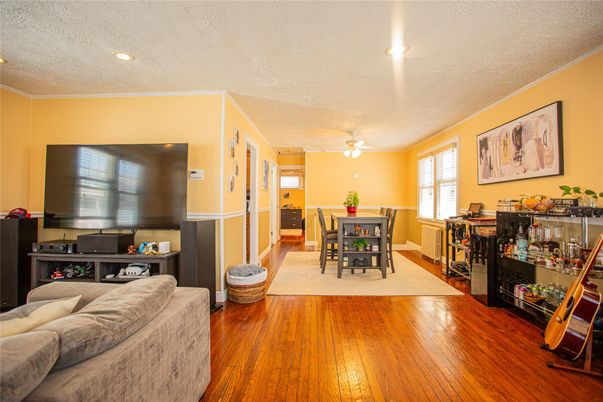 Dining room, Interior, Living room, Recessed Lighting, Wood Texture Flooring